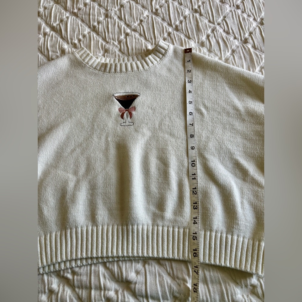 Moon & Madison Espresso Martini Cropped Sweater Size S - Picture 9 of 9
